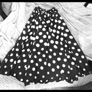 Juniors/Misses polka dot maxi skirt
